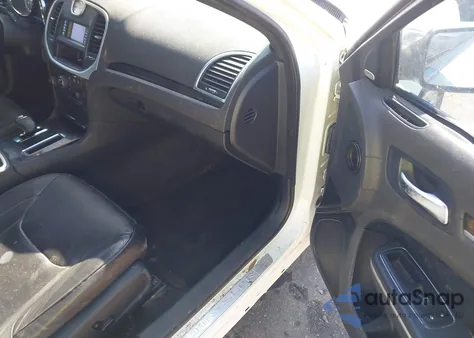 2012 Chrysler 300 Limited from USA, damaged, VIN 2C3CCACG0CH136877